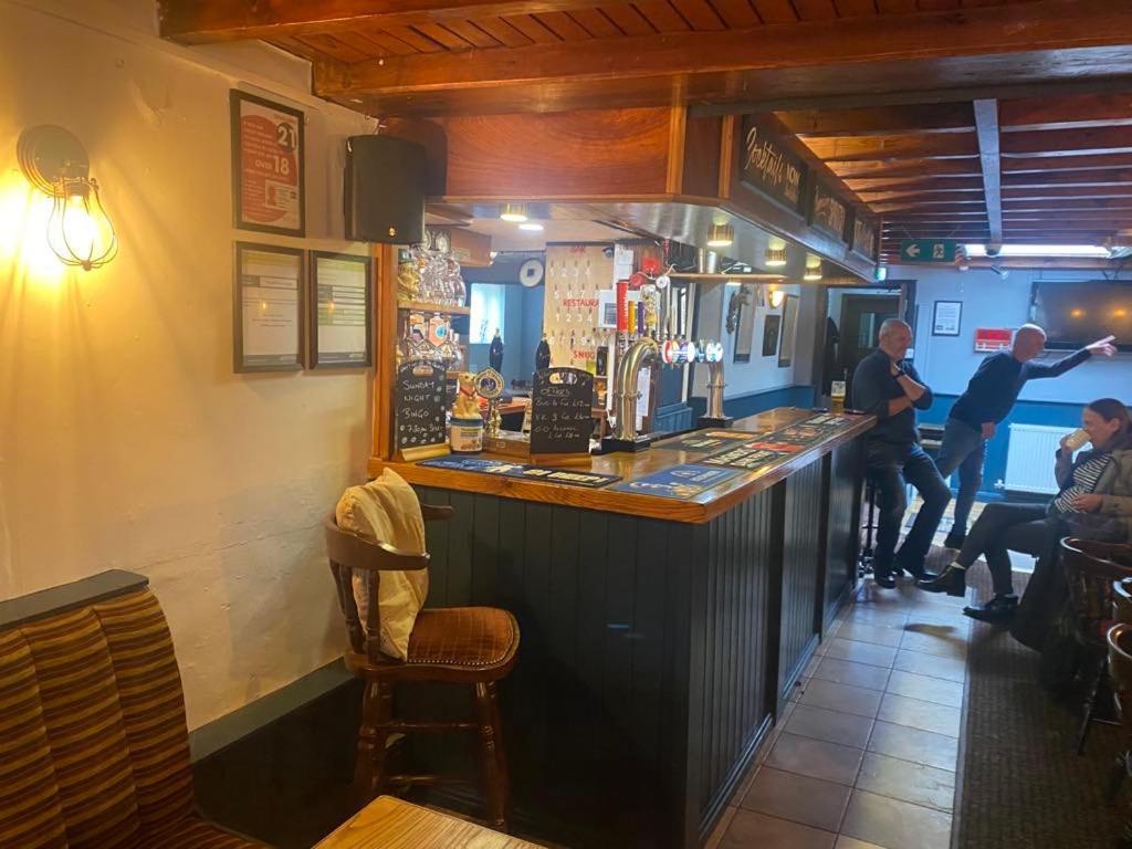 ホテル The Old Royal George Ainderby Steeple エクステリア 写真