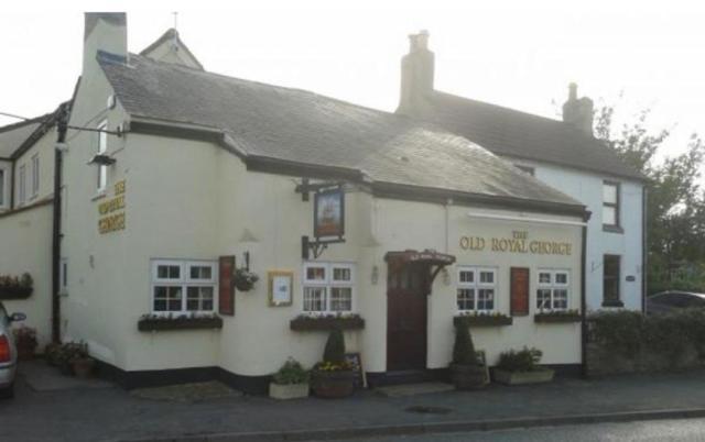 ホテル The Old Royal George Ainderby Steeple エクステリア 写真
